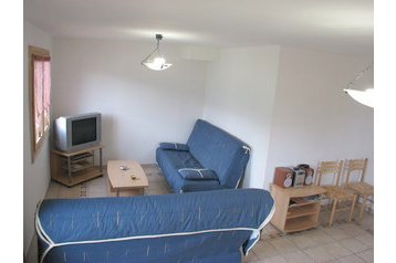 Frankrijk Privát Les Chapelles, Exterieur